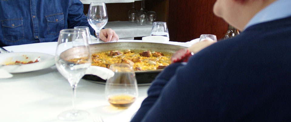 valencia paella show cooking